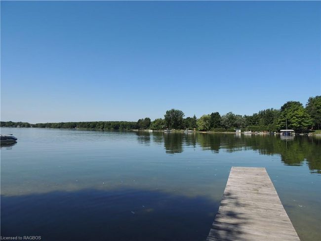 240 Point Rd, House other with 3 bedrooms, 1 bathrooms and 7 parking in Flesherton ON | Image 6
