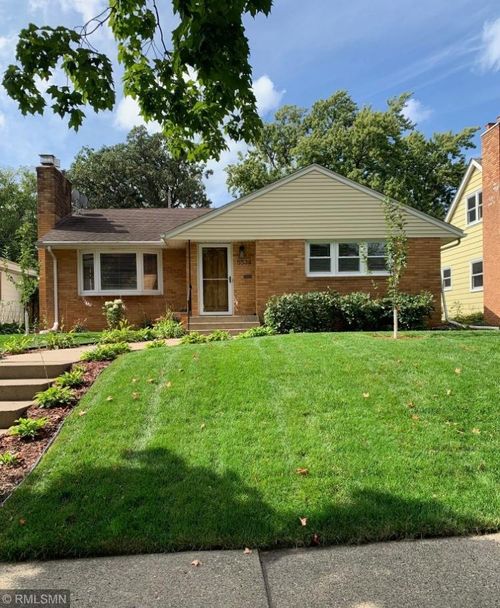 5534 Washburn Ave S, Minneapolis, MN, 55410-2437 | Card Image