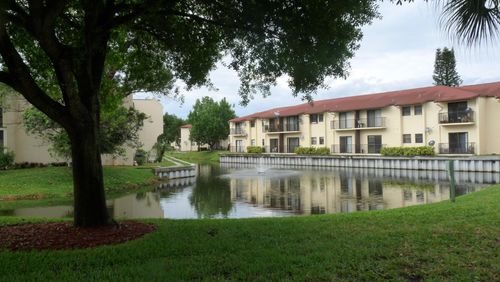 apt-10-207-2050 Oleander Blvd, Fort Pierce, FL, 34950-5331 | Card Image