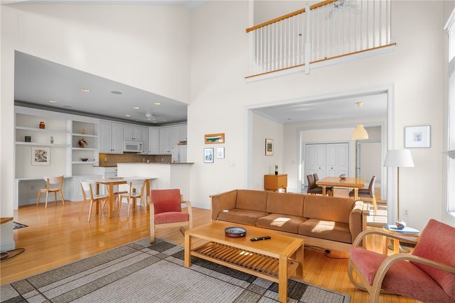 37 Cutter Ln, Condo with 3 bedrooms, 4 bathrooms and 4 parking in Tiverton RI | Image 6