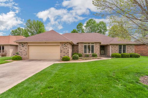 3416 S Barnes Ave, Springfield, MO, 65804-4607 | Card Image