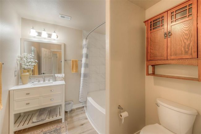 220 Harbor Dr, House other with 3 bedrooms, 2 bathrooms and 2 parking in Onalaska TX | Image 14
