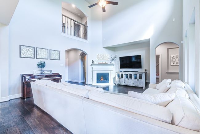 613 E Fork, House other with 4 bedrooms, 3 bathrooms and 5 parking in Webster TX | Image 10