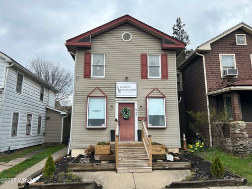 927 Washington Blvd, Williamsport, PA, 17701-3665 | Card Image