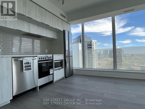 1705-181 Dundas St E, Toronto, ON, M5A0N5 | Card Image