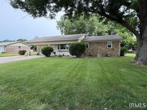 420 Phelps Dr, New Castle, IN, 47362-5129 | Card Image