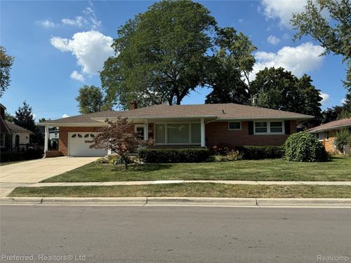 349 Arthur St, Plymouth, MI, 48170-1120 | Card Image