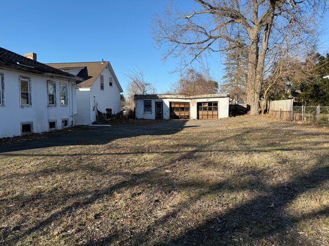 1 Knox St, House other with 3 bedrooms, 1 bathrooms and 6 parking in Enfield CT | Image 10