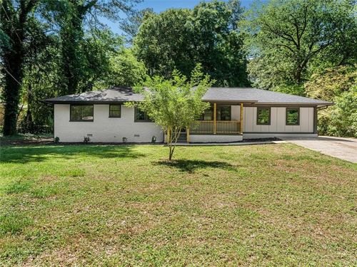 5572 Andrew Dr Sw, Mableton, GA, 30126-3002 | Card Image