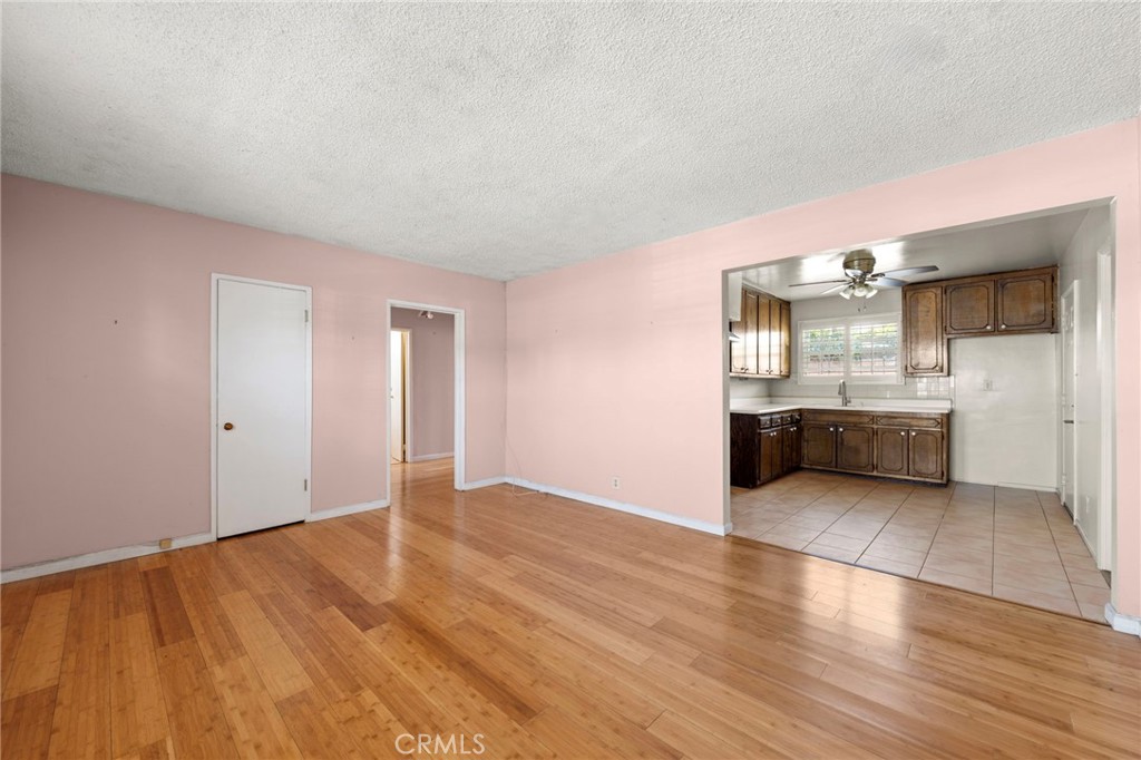 Residential in Compton 5