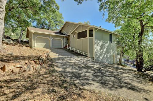 17572 Long Branch Ct, Penn Valley, CA, 95946-9523 | Card Image