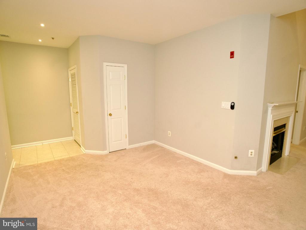 Residential Lease in FAIRFAX 4