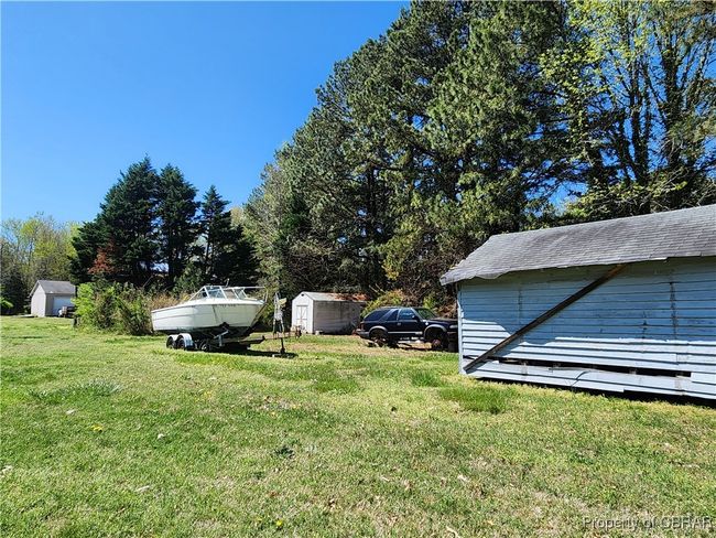 Storage shed and Old storage building | Image 43