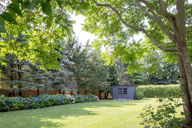 945 New Suffolk Ave, House other with 4 bedrooms, 4 bathrooms and null parking in Mattituck NY | Image 26