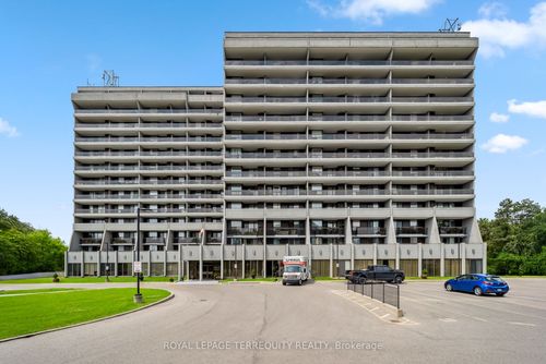 902-92 Church St S, Ajax, ON, L1S6B4 | Card Image