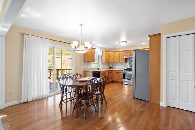 141 Richard Dr, House other with 4 bedrooms, 3 bathrooms and 2 parking in Glenshaw PA | Image 13