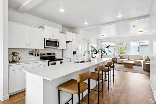 555 W 1430 S, Orem, UT, 84058-7693 | Card Image