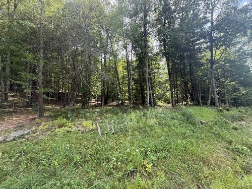 2 Shoddy Hollow Rd, Otisville, NY, 10963-2822 | Card Image