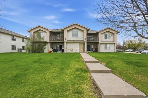 5-1355 Jones Boulevard, North Liberty, IA, 52317 | Card Image