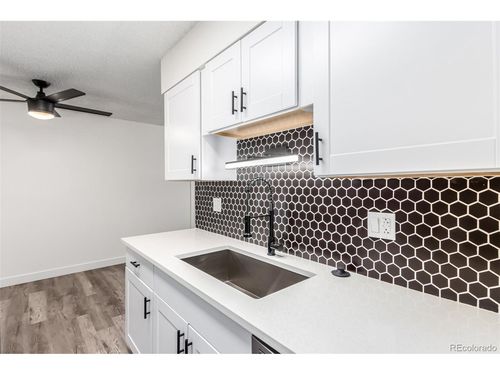 102-50 E Highline Cir, Centennial, CO, 80122-1042 | Card Image