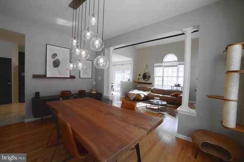 72 Hoover Ave, Princeton, NJ, 08540-4636 | Card Image