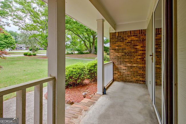 110 Silver Leaf Dr, House other with 3 bedrooms, 2 bathrooms and null parking in Fayetteville GA | Image 7