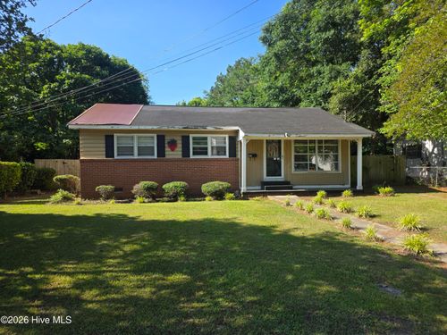 110 E Holland Street, Chadbourn, NC, 28431 | Card Image