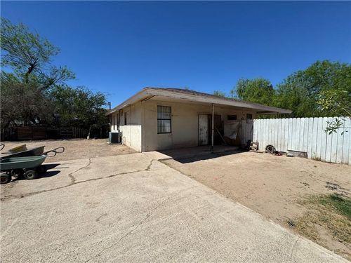 420-422 S La Homa Rd, Mission, TX, 78572-9187 | Card Image