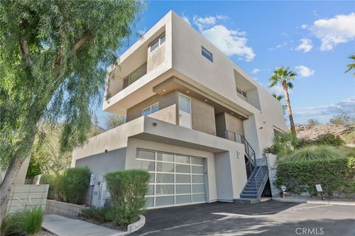 2805 S Palm Canyon Dr, Palm Springs, CA, 92264-9336 | Card Image