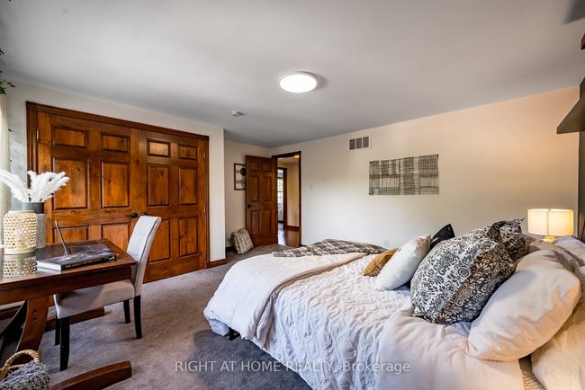 700 Myrtle Rd W, House other with 4 bedrooms, 3 bathrooms and 6 parking in Ashburn ON | Image 18