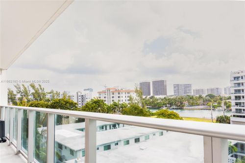706-1025 92 St, Bay Harbor Islands, FL, 33154 | Card Image