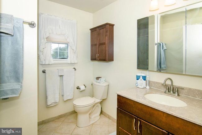 36 Covington Dr, House other with 4 bedrooms, 3 bathrooms and null parking in SICKLERVILLE NJ | Image 25