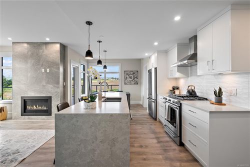 309-2520 Hackett Cres, Central Saanich, BC, V8M0B9 | Card Image