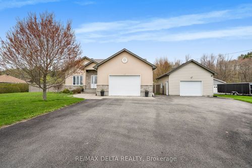1951 Lemery St, Bourget, ON, K0A1E0 | Card Image