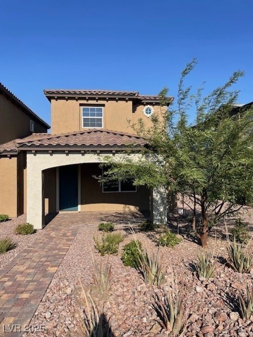 808 Royal Beekman St, Henderson, NV, 89011-5653 | Card Image