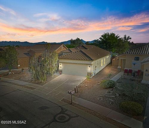 1303 W Calle Luis Maria, Sahuarita, AZ, 85629 | Card Image