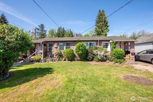 1423 S 7th Avenue, Kelso, WA, 98626 | Card Image
