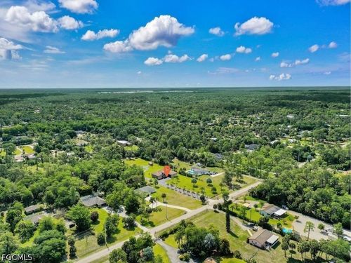 280 23rd St Sw, Naples, FL, 34117-3218 | Card Image