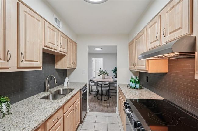 APT-301 - 1166 Booth Rd Sw, Condo with 2 bedrooms, 2 bathrooms and null parking in Marietta GA | Image 17
