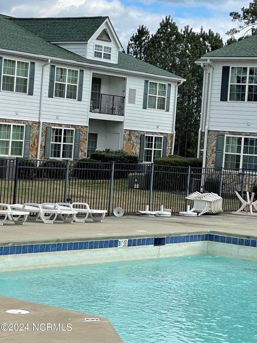 d100-530 Little River Farm Blvd, Carthage, NC, 28327-6865 | Card Image