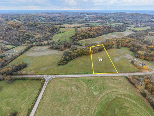 6 Craig Bridge Rd, Williamsport, TN, 38487 | Card Image