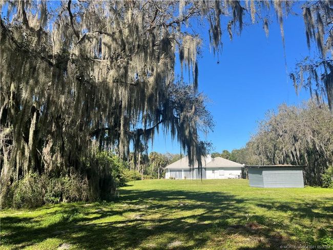 Hugh Backyard | Image 16