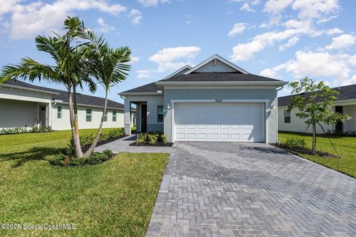 2313 Antarus Dr Nw, Palm Bay, FL, 32907-8086 | Card Image