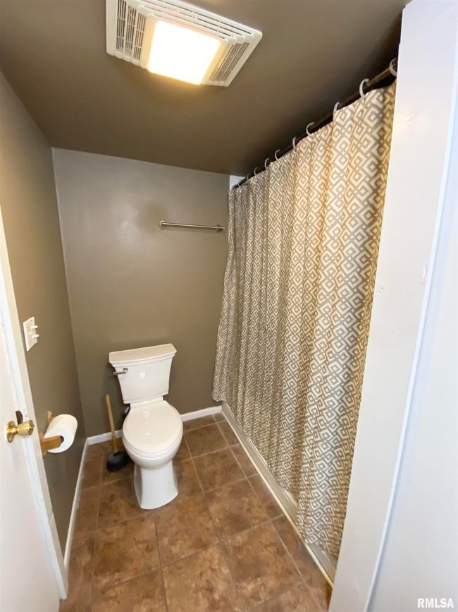 11 N Mechanic St, House other with 4 bedrooms, 2 bathrooms and null parking in Winchester IL | Image 23