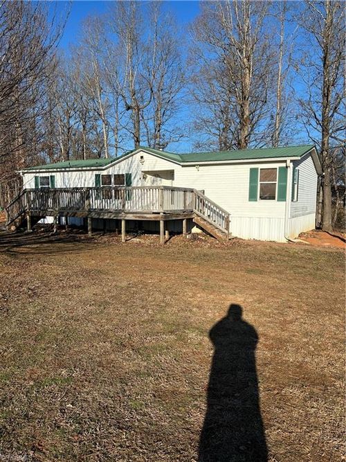 2539 Howards Bridge Rd, Union Grove, NC, 28689-9027 | Card Image