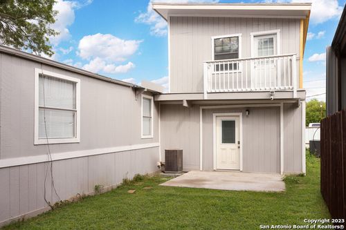 b-161 Water St, Pipe Creek, TX, 78063-5721 | Card Image