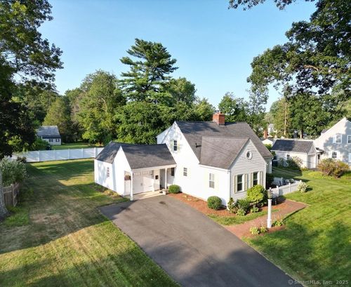 18 Oakwood Rd, Simsbury, CT, 06070-2123 | Card Image