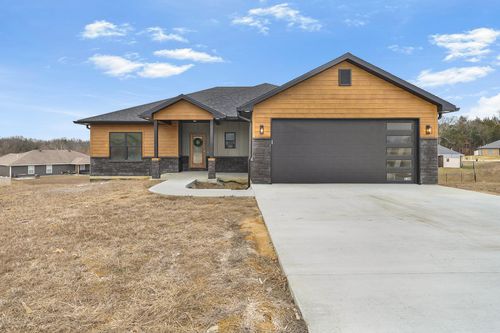 435 Dover Ct, HOLTS SUMMIT, MO, 65043 | Card Image