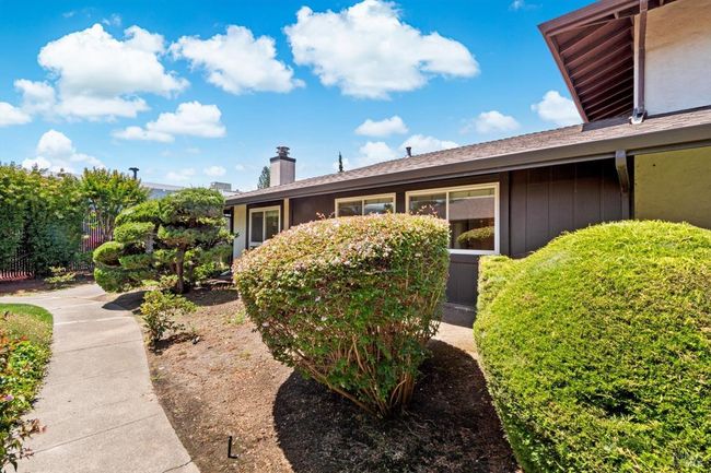3403 Willis Dr, Condo with 3 bedrooms, 2 bathrooms and 1 parking in Napa CA | Image 47
