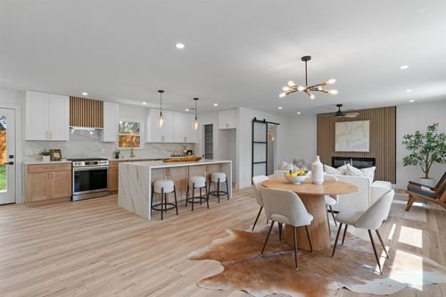 5604 Overbrook Dr, Austin, TX, 78723-4725 | Card Image